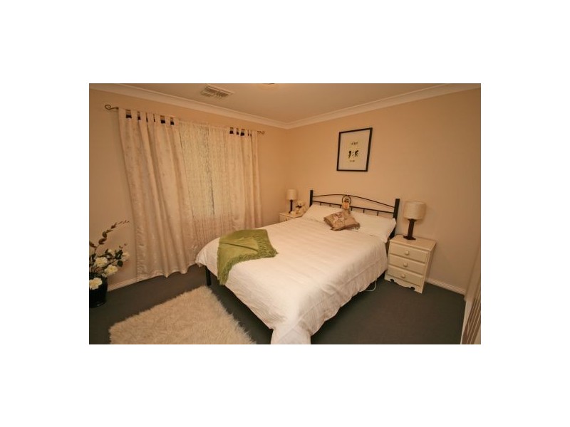 31 Leehy Court, Tamworth NSW 2340