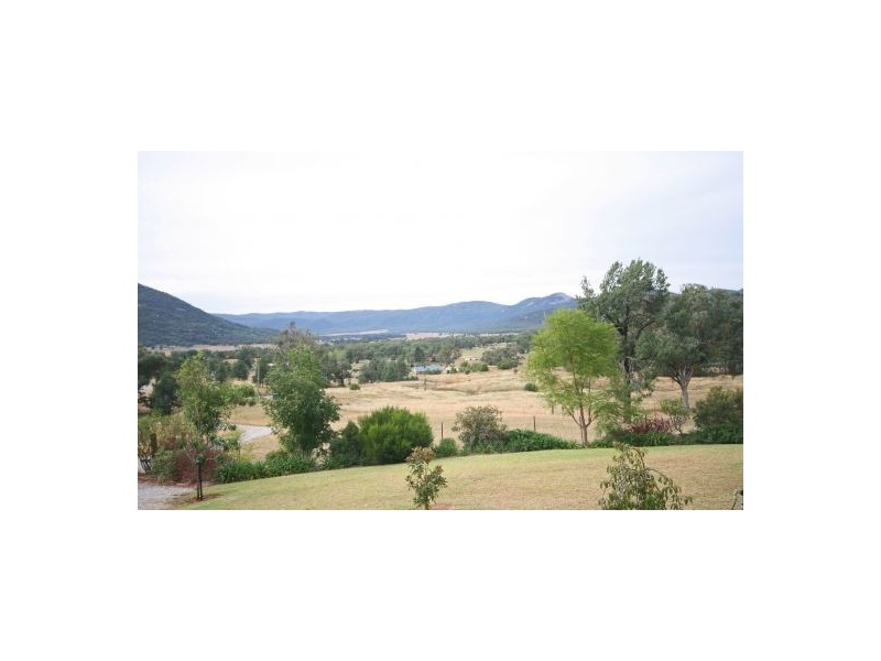 31 Leehy Court, Tamworth NSW 2340