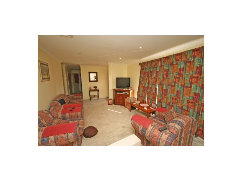 34 Mullumbimby Close, Tamworth NSW 2340