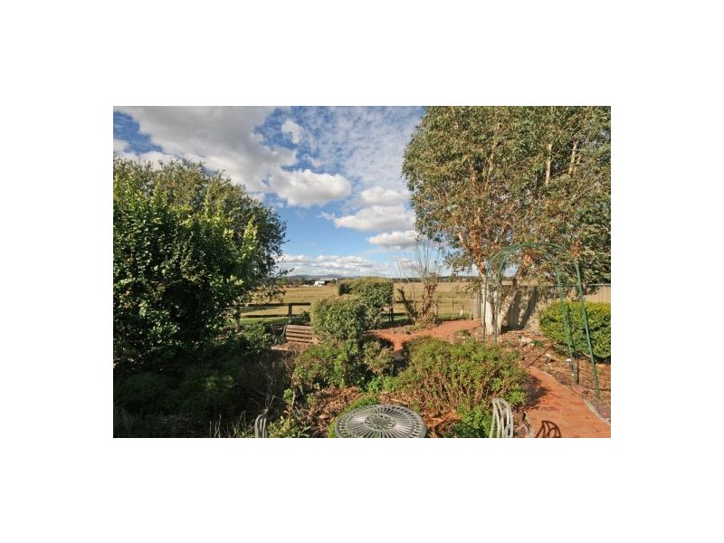 34 Mullumbimby Close, Tamworth NSW 2340