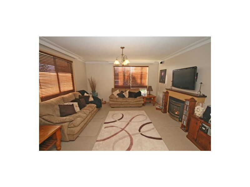 44 Kinarra Street, Tamworth NSW 2340