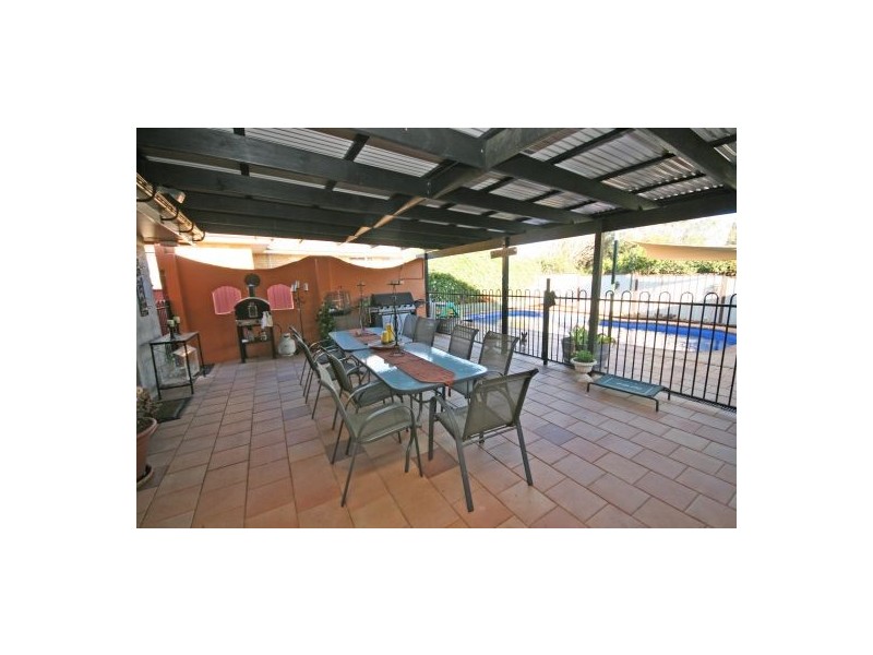 44 Kinarra Street, Tamworth NSW 2340