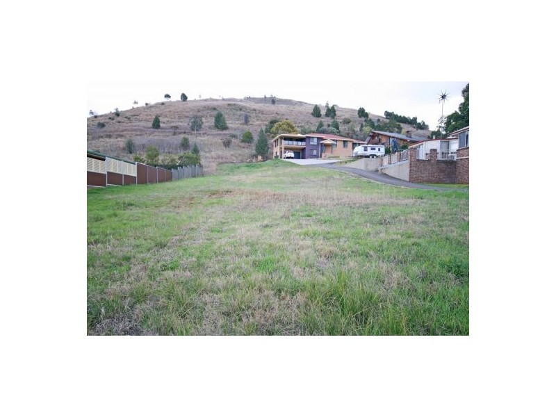 84 Tribe Street, Tamworth NSW 2340