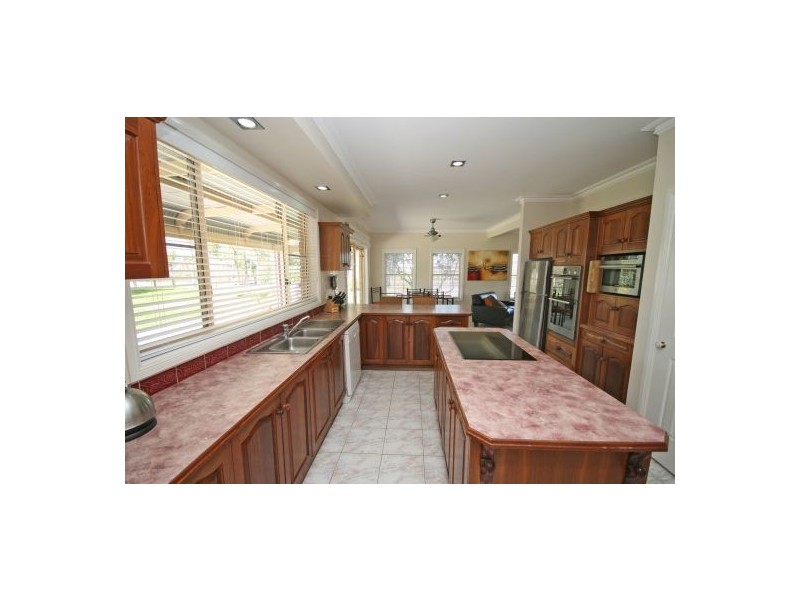 40 The Albens Drive, Moore Creek NSW 2340
