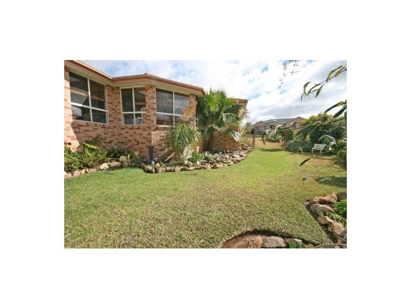 6 Stratford Place, Tamworth NSW 2340