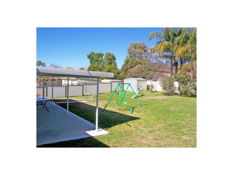 35 Windhover Crescent, Tamworth NSW 2340