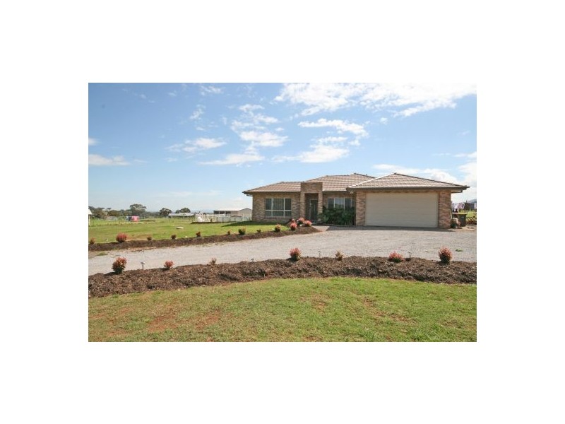 7 Brushtail Drive, Tamworth NSW 2340