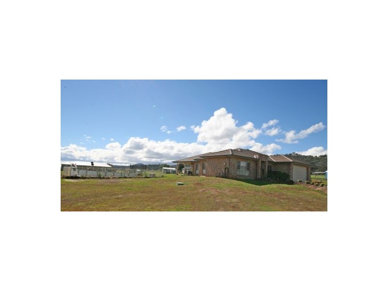 7 Brushtail Drive, Tamworth NSW 2340