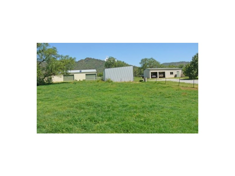 114 Ormans Lane, Tamworth NSW 2340