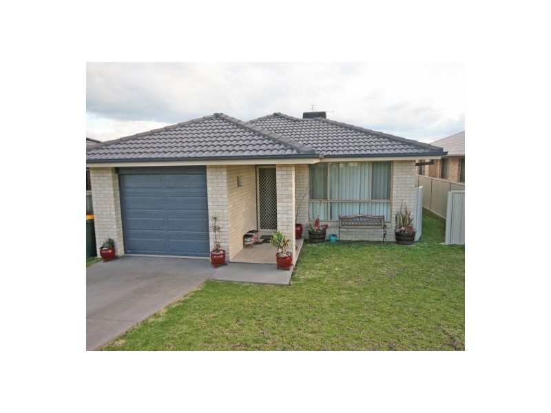 36 Fisher Road, Tamworth NSW 2340