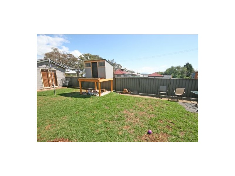 100 North Street, Tamworth NSW 2340