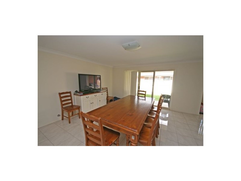 6 Baker Close, Tamworth NSW 2340