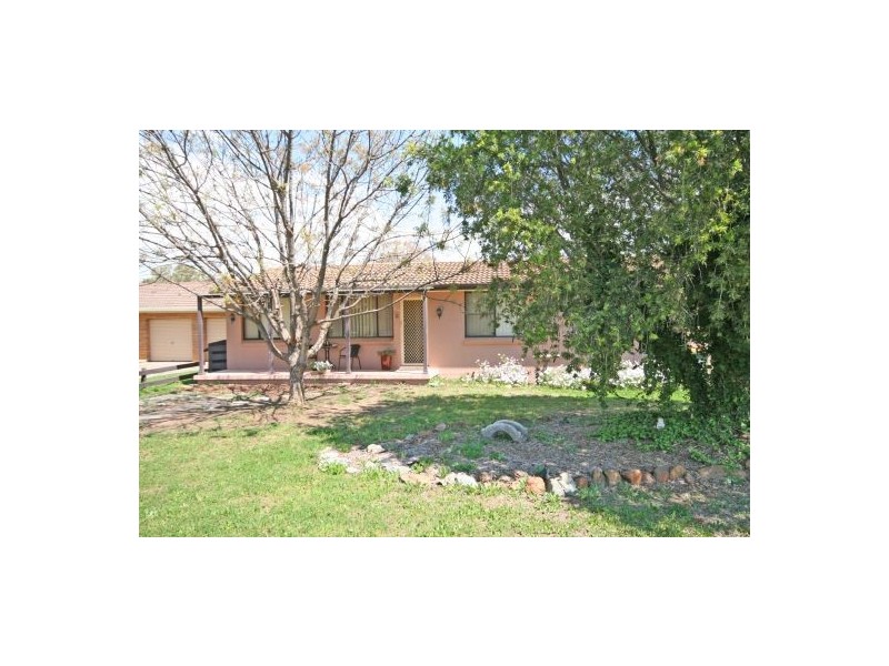 11 Orana Place, Manilla NSW 2346