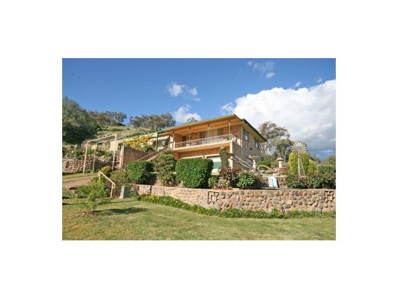 14 Dekalb Street, Tamworth NSW 2340