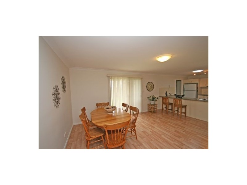 11 Daintree Circuit, Tamworth NSW 2340