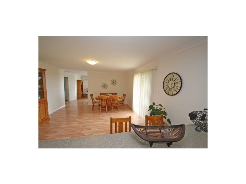 11 Daintree Circuit, Tamworth NSW 2340