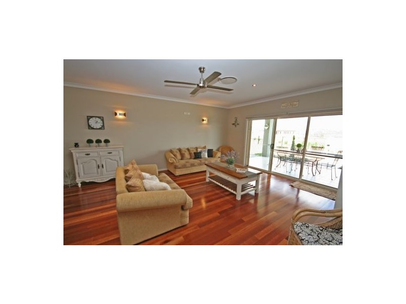 26 Flagstaff Road, Tamworth NSW 2340