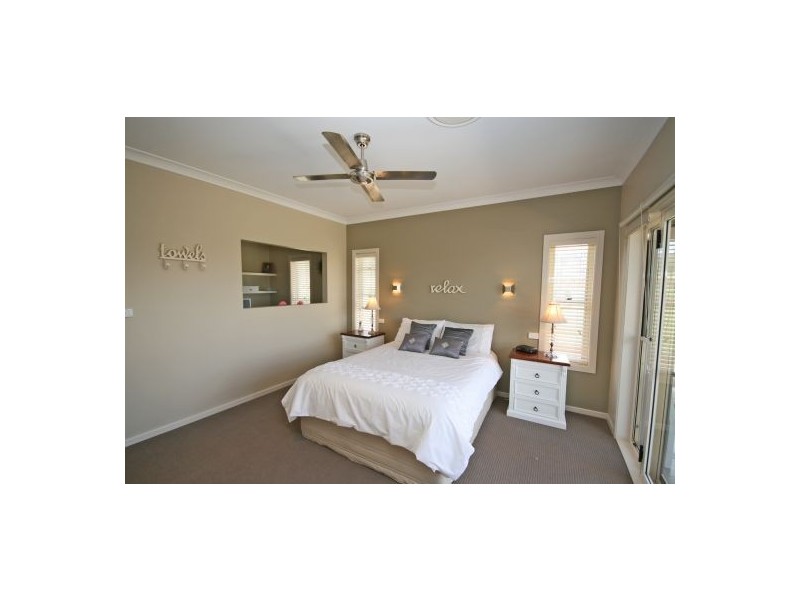 26 Flagstaff Road, Tamworth NSW 2340