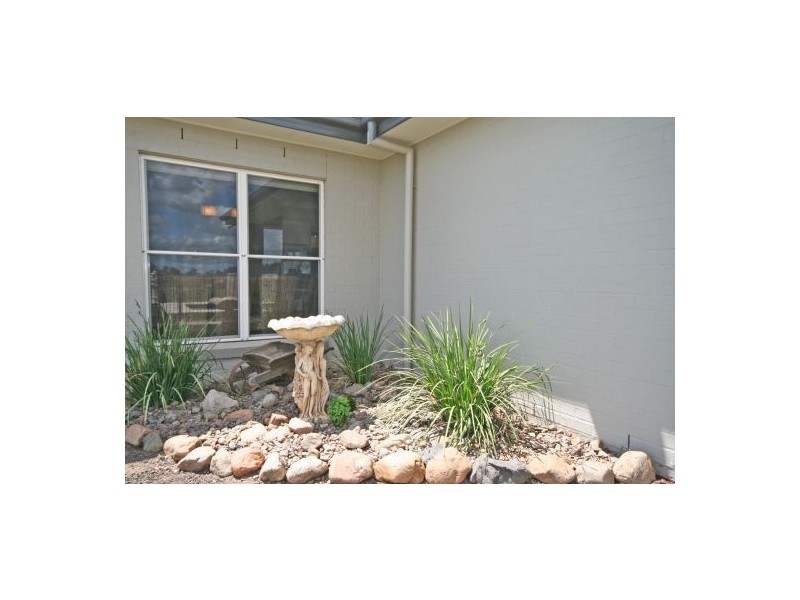 26 Flagstaff Road, Tamworth NSW 2340