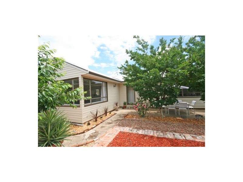 20 Victoria Street, Tamworth NSW 2340