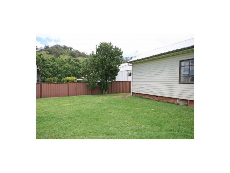 20 Victoria Street, Tamworth NSW 2340