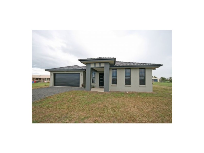 25 Palmer Drive, Tamworth NSW 2340