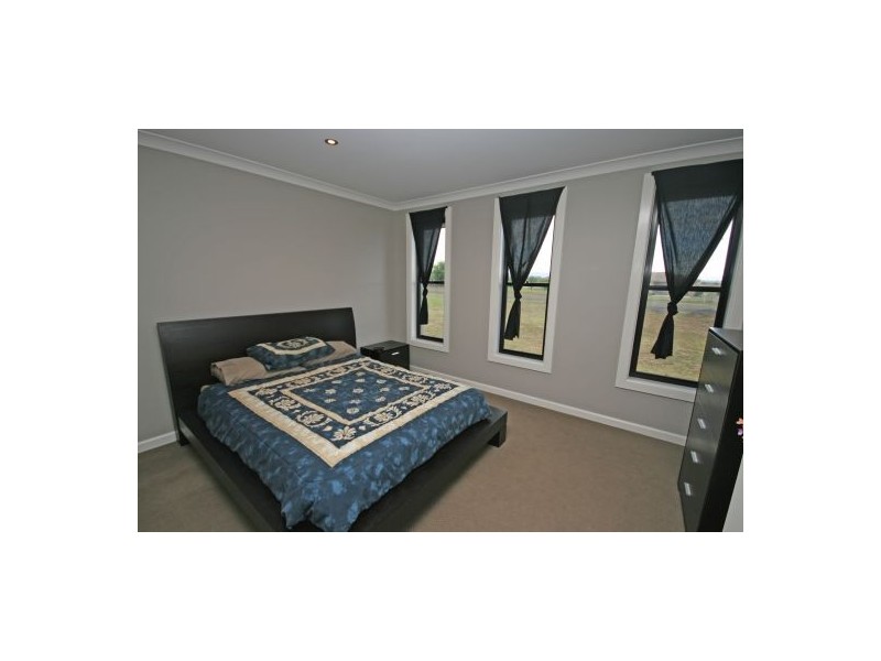 25 Palmer Drive, Tamworth NSW 2340