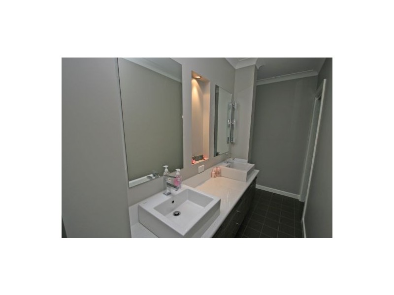 25 Palmer Drive, Tamworth NSW 2340