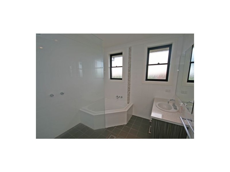 25 Palmer Drive, Tamworth NSW 2340