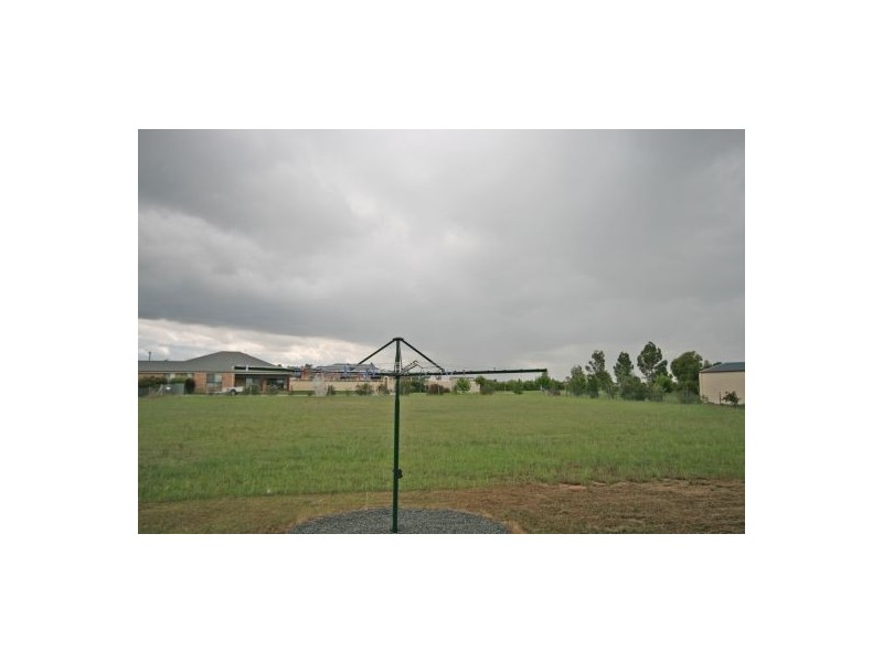 25 Palmer Drive, Tamworth NSW 2340