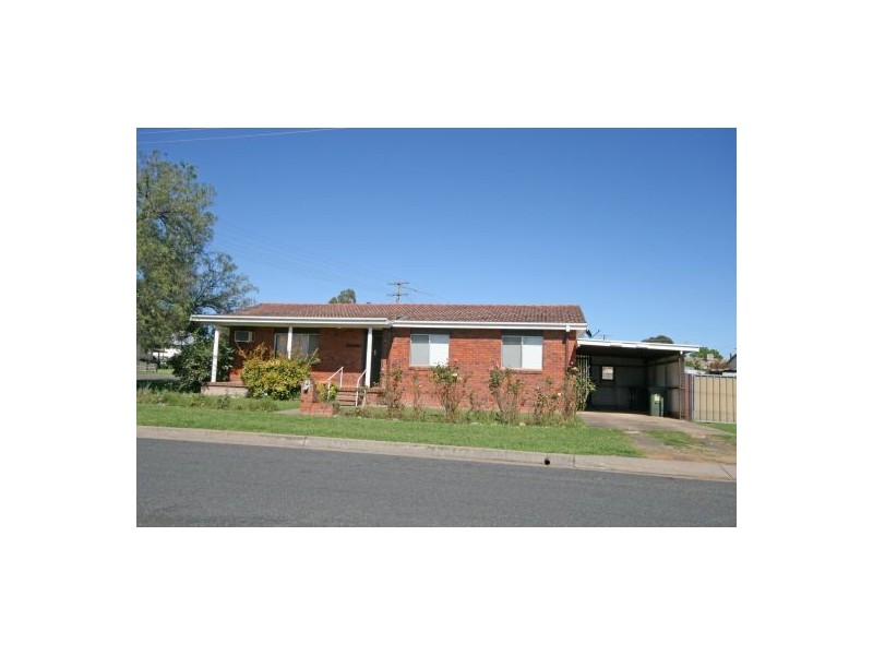 46 Kurrawan Street, Tamworth NSW 2340