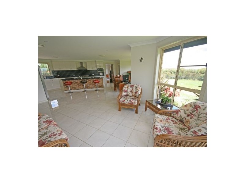 18 Browns Lane, Tamworth NSW 2340