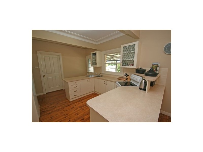 14 Janison Street, Tamworth NSW 2340