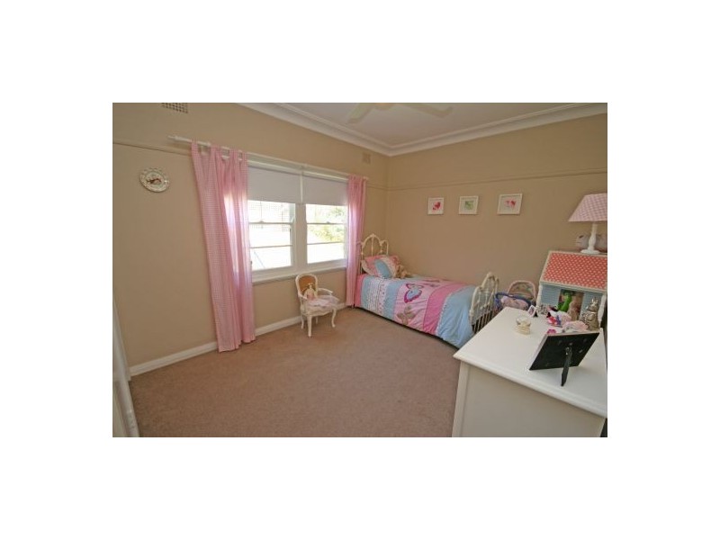 14 Janison Street, Tamworth NSW 2340