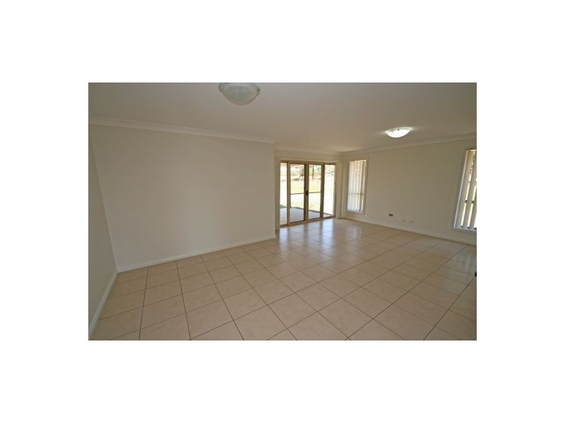 21 Spains Lane, Tamworth NSW 2340