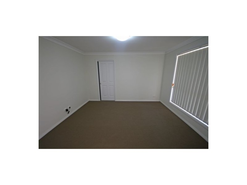 21 Spains Lane, Tamworth NSW 2340