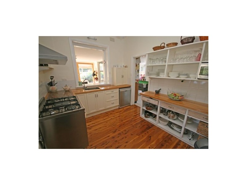 60 Peel Street, Tamworth NSW 2340