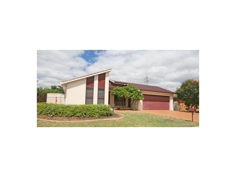 18 Glen Alpha Close, Tamworth NSW 2340