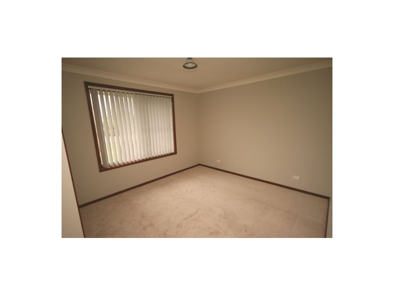 1 Privet Street, Kootingal NSW 2352