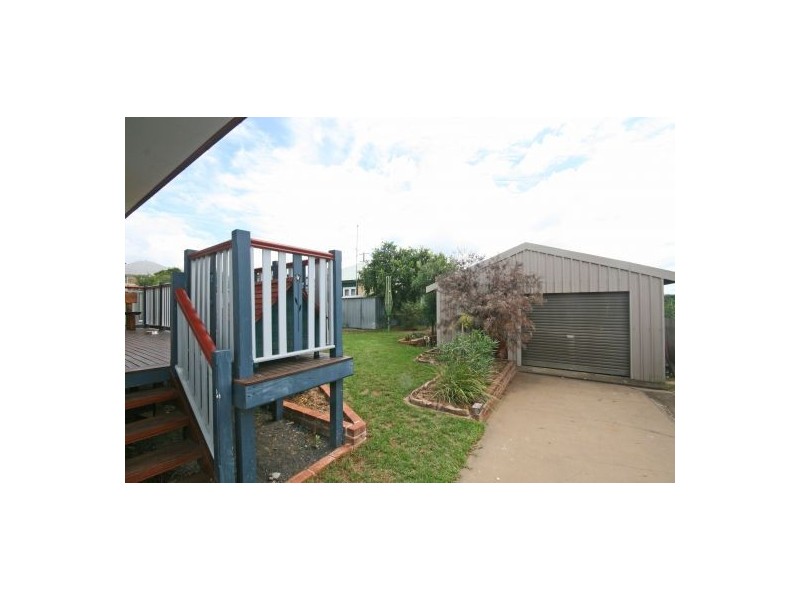 57 Gipps Street, Tamworth NSW 2340