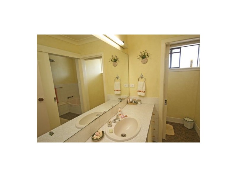 23 Rosedale Avenue, Tamworth NSW 2340