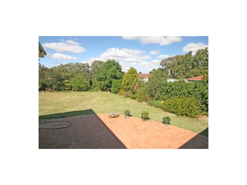 125 Edward Street, Tamworth NSW 2340