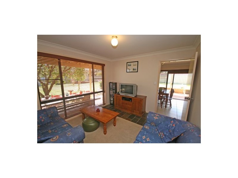 19 Camira Crescent, Tamworth NSW 2340