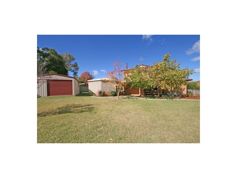 19 Camira Crescent, Tamworth NSW 2340