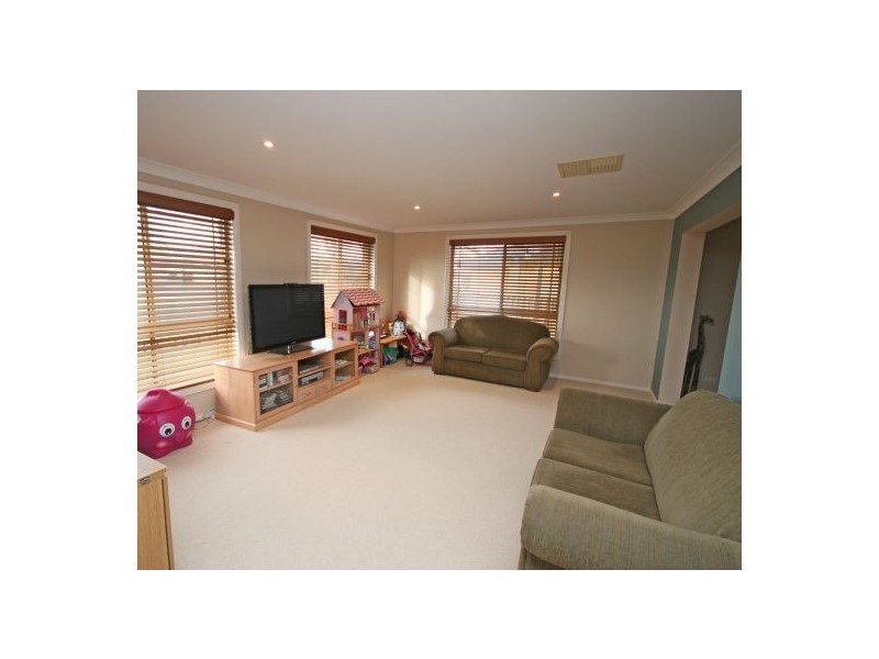 11 Merrinee Place, Tamworth NSW 2340