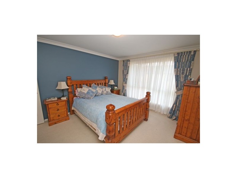 11 Merrinee Place, Tamworth NSW 2340