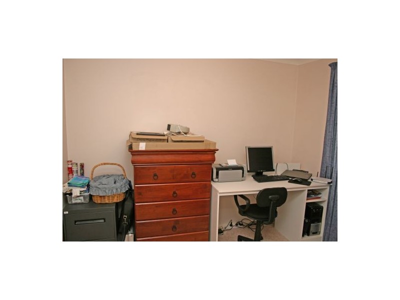 2/78 Harrier Parade, Tamworth NSW 2340