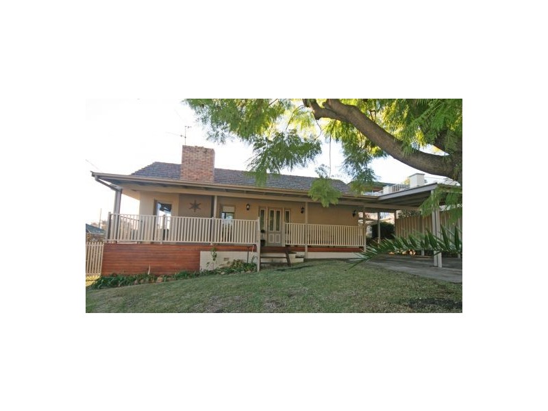 130 Fitzroy Street, Tamworth NSW 2340