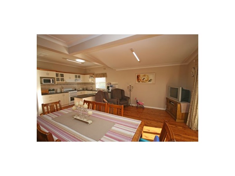 130 Fitzroy Street, Tamworth NSW 2340