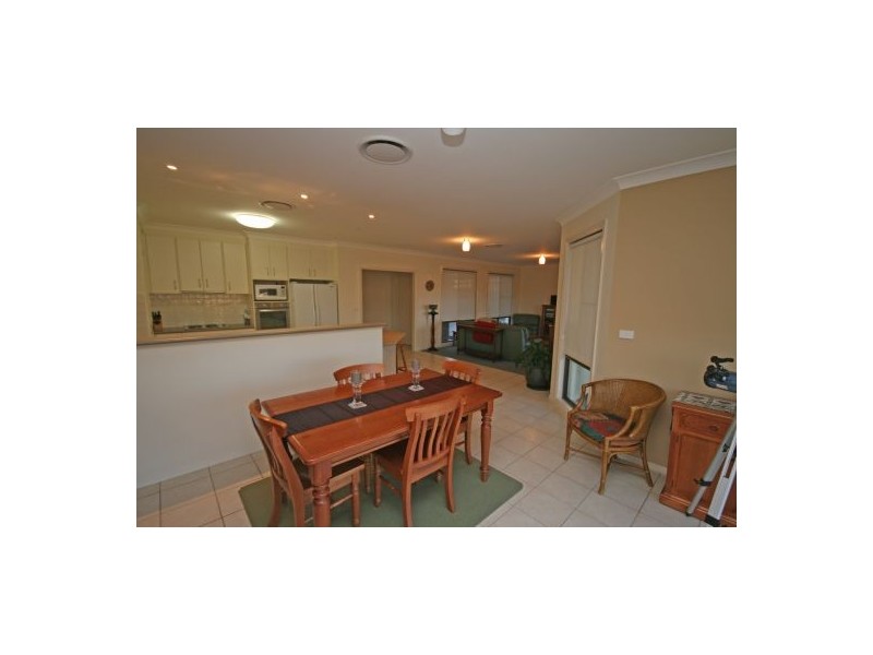 41 The Retreat, Tamworth NSW 2340